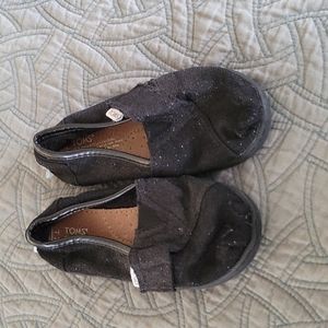 TOMS toddler shoes